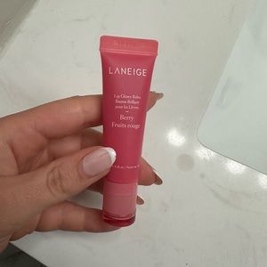 LANEIGE
Lip Glowy Balm
